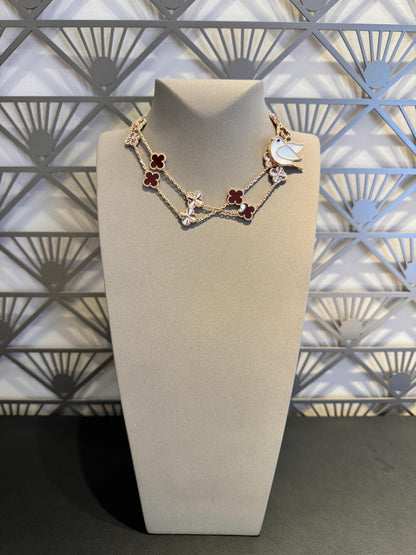 [baslovejewels]CLOVER 20 MOTIFS LASER CARNELIAN NECKLACE