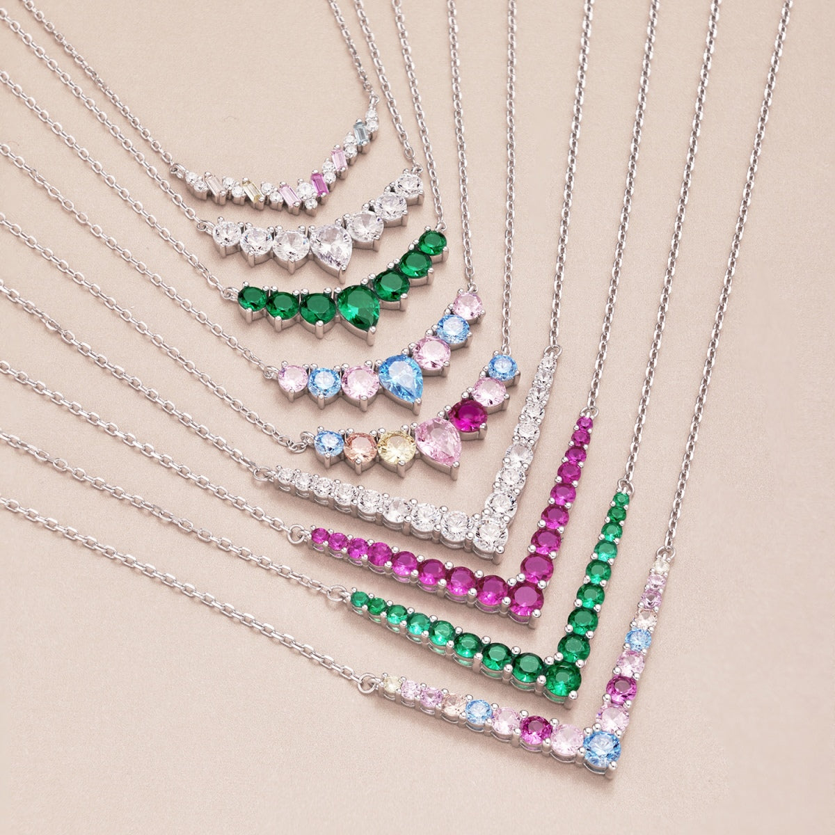[baslovejewels]Ornate Round Cut Necklace
