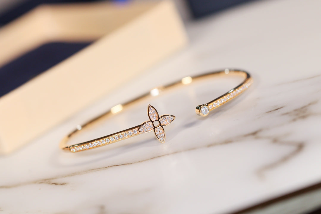 [baslovejewels]IDYLLE GOLD OPEN BRACELET DIAMOND PAVED