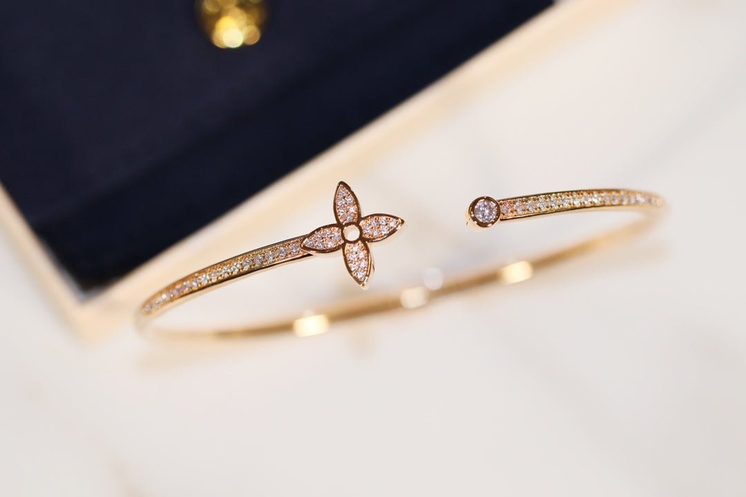[baslovejewels]IDYLLE GOLD OPEN BRACELET DIAMOND PAVED