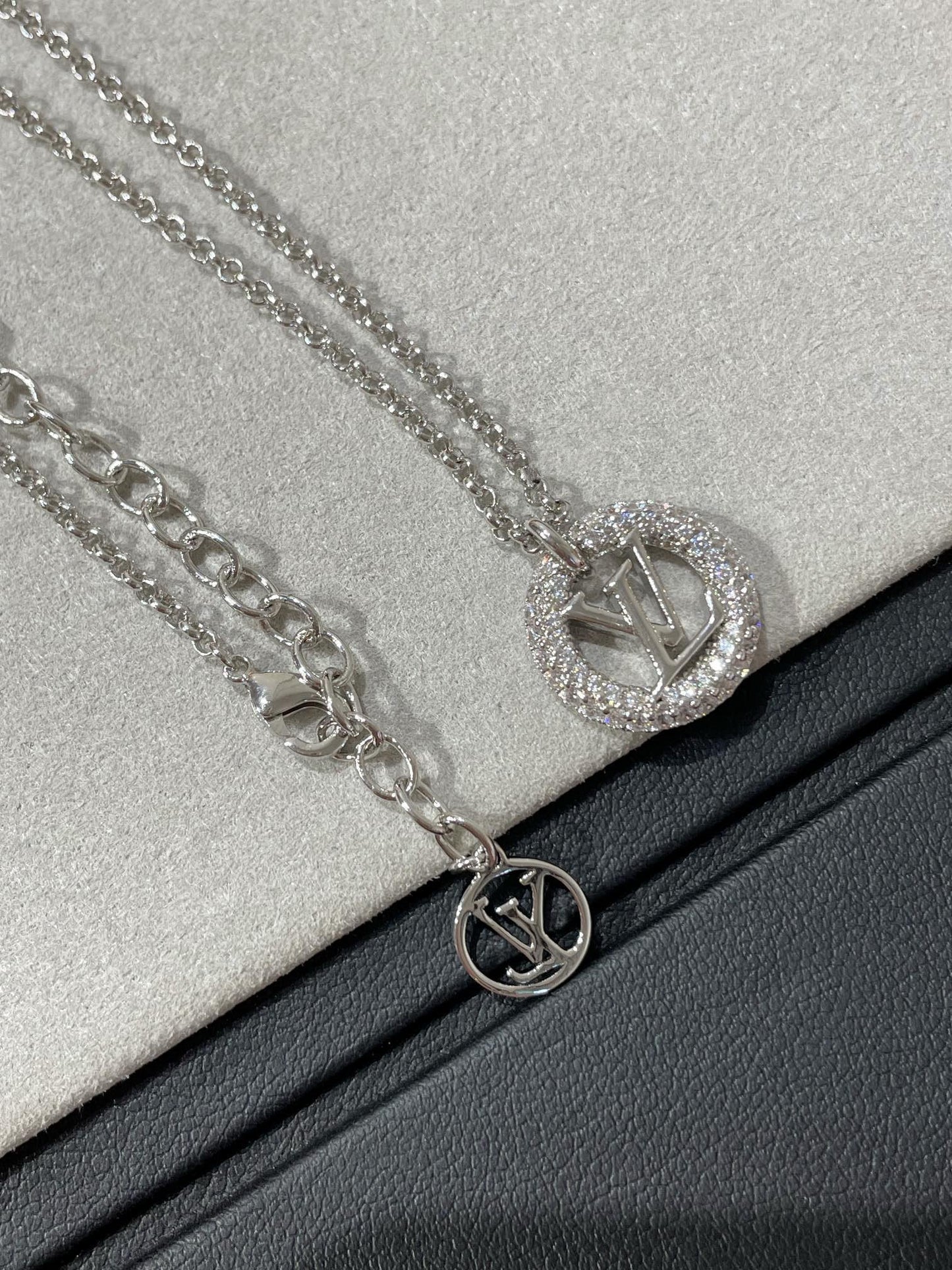 [baslovejewels]BY NIGHT DIAMOND PAVED NECKLACE