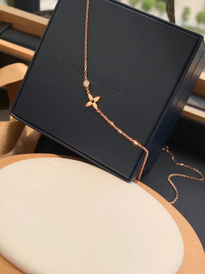 [baslovejewels]BLOSSOM PENDANT PINK GOLD AND DIAMOND